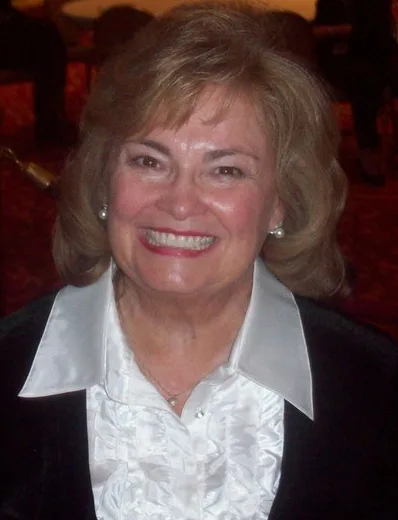 Vonda Kay Van Dyke